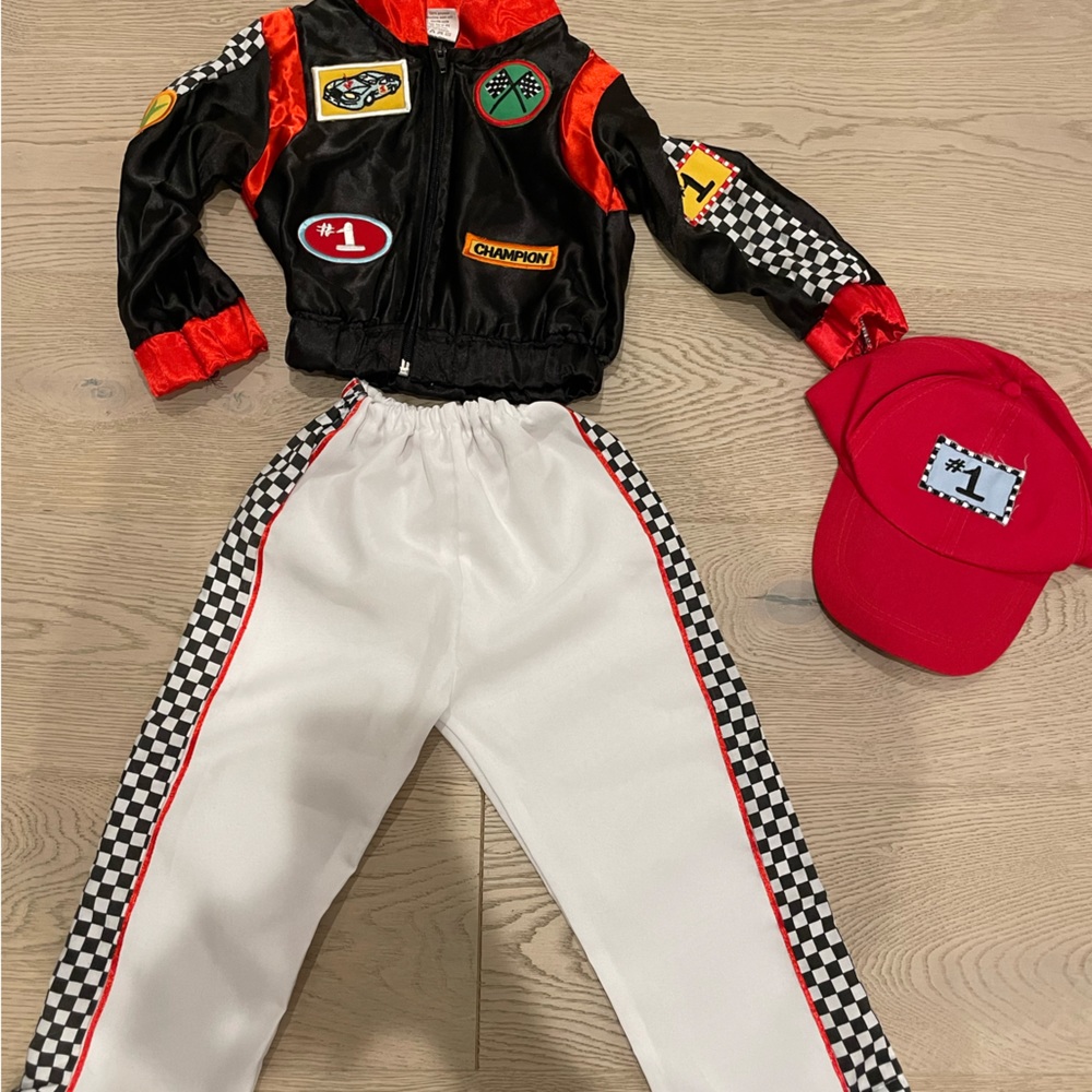 Dress Up America 507 Child Race Car Driver Costume (2T)